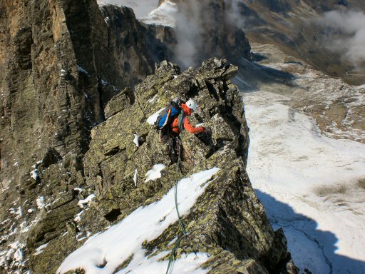 Rochers de Cornus (84).jpg - Progression sur arte